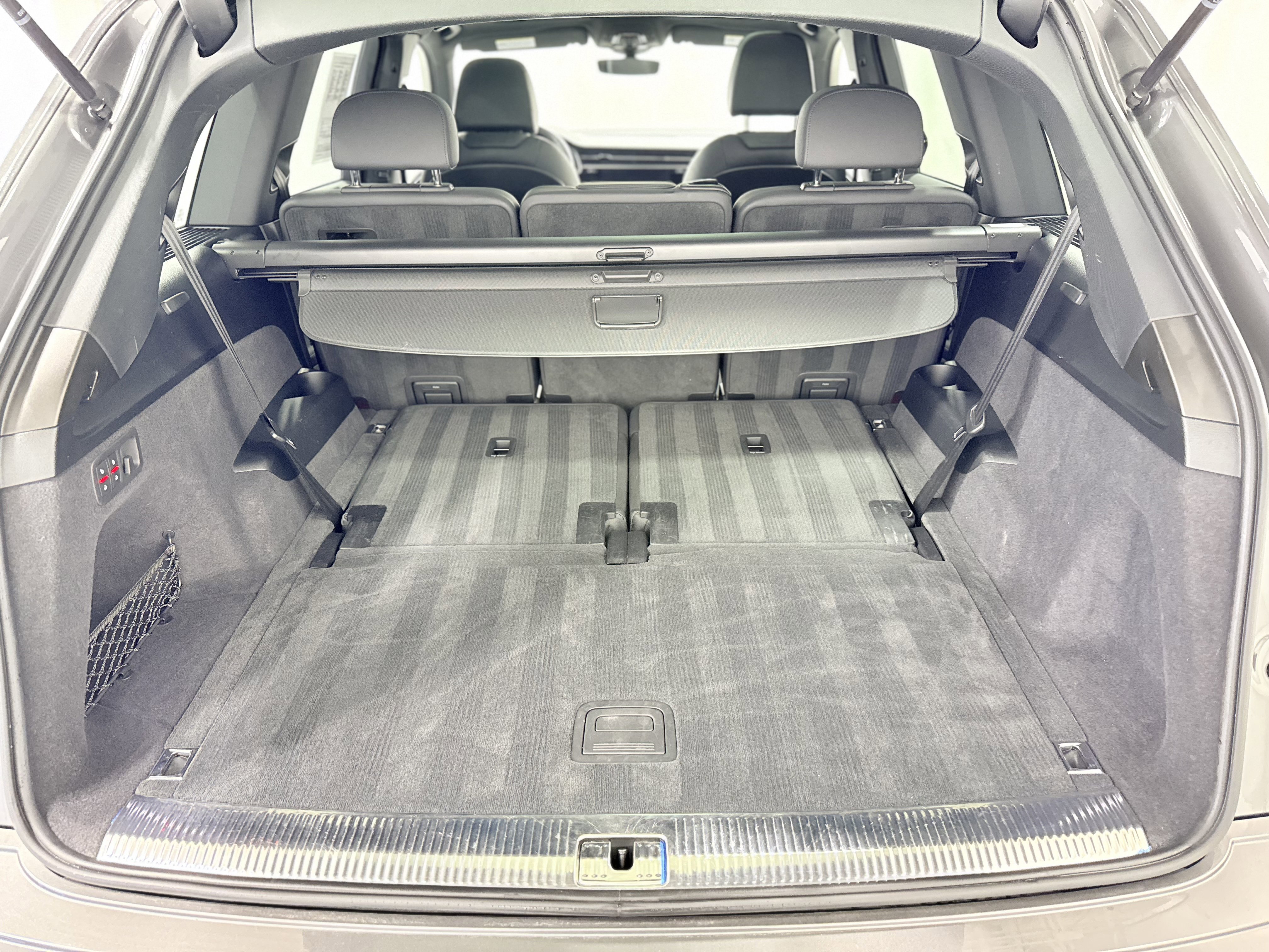 Used 2024 Audi Q7 Premium Plus w/ Premium Plus Package image 12