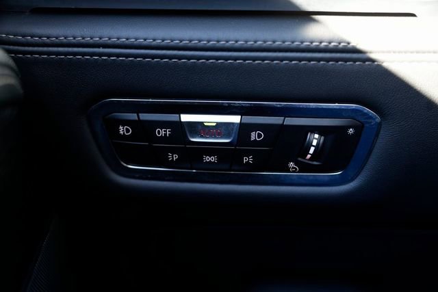 Used 2020 BMW X7 M50i w/ Dynamic Handling Package image 67