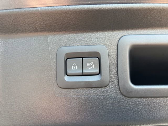 Certified 2025 MAZDA CX-50 AWD 2.5 Turbo w/ Premium Pkg image 28