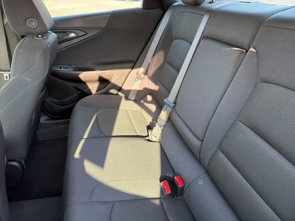 Used 2024 Chevrolet Malibu LT w/ Midnight Edition FWD image 15