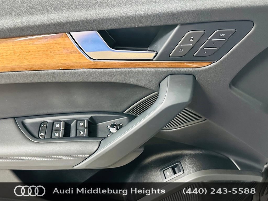 Certified 2023 Audi Q5 2.0T Premium Plus w/ Premium Plus Package AWD/4WD image 27
