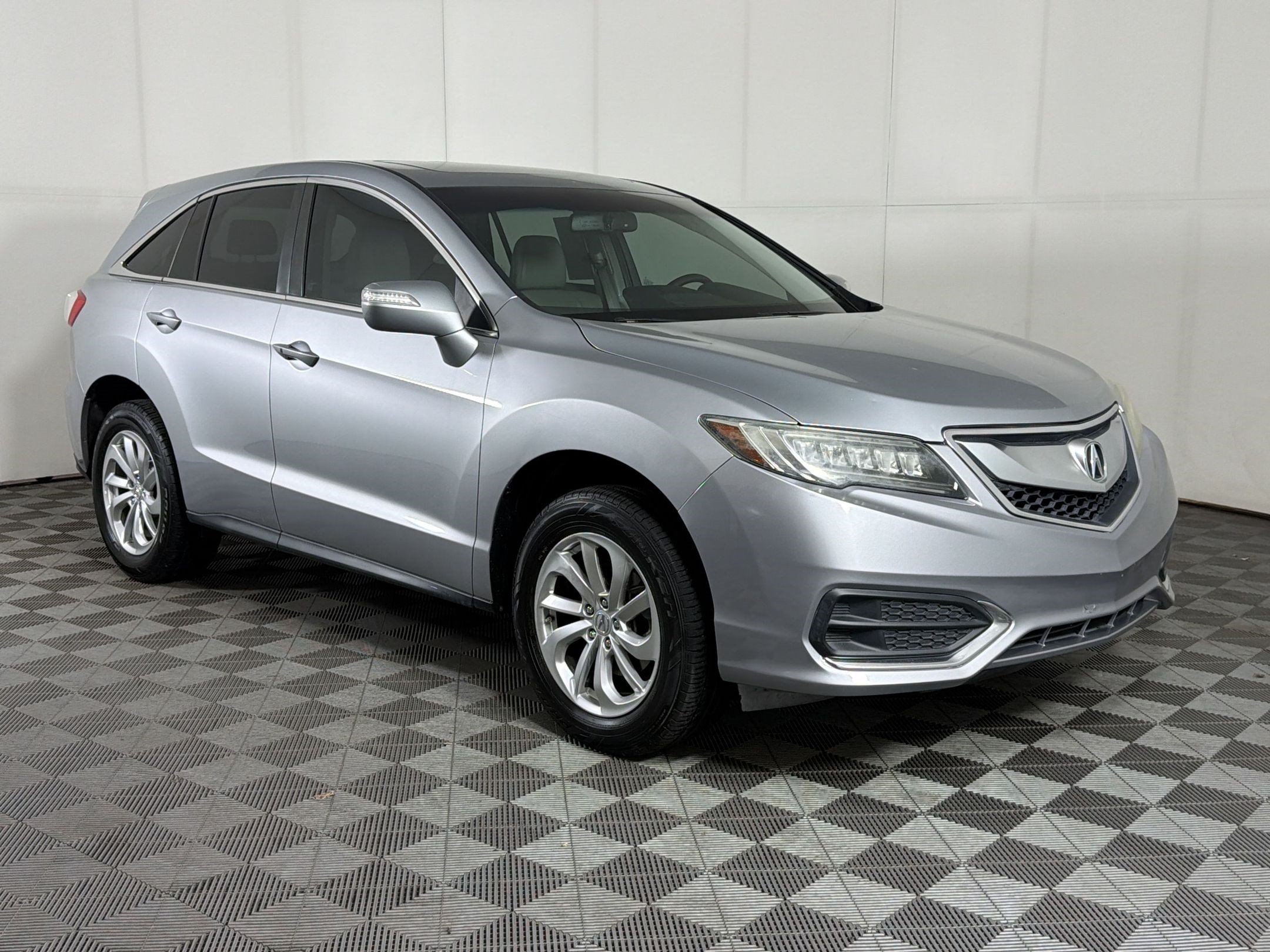 Used 2017 Acura RDX FWD w/ Technology Package image 7