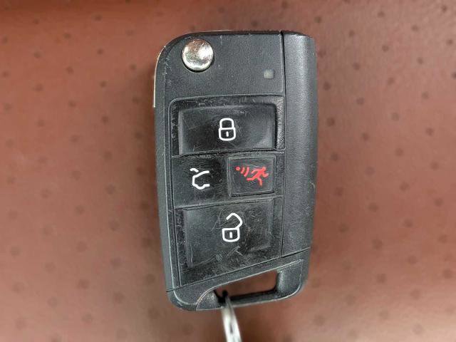 Used 2019 Volkswagen Golf Alltrack S image 32