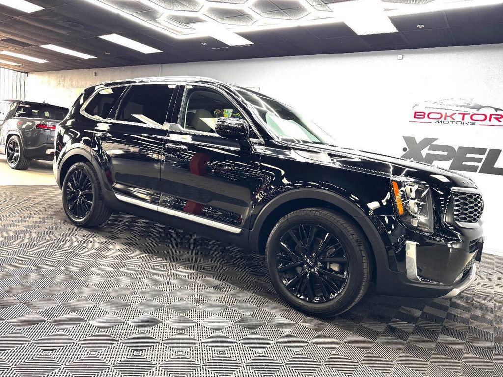 Used 2020 Kia Telluride SX image 2