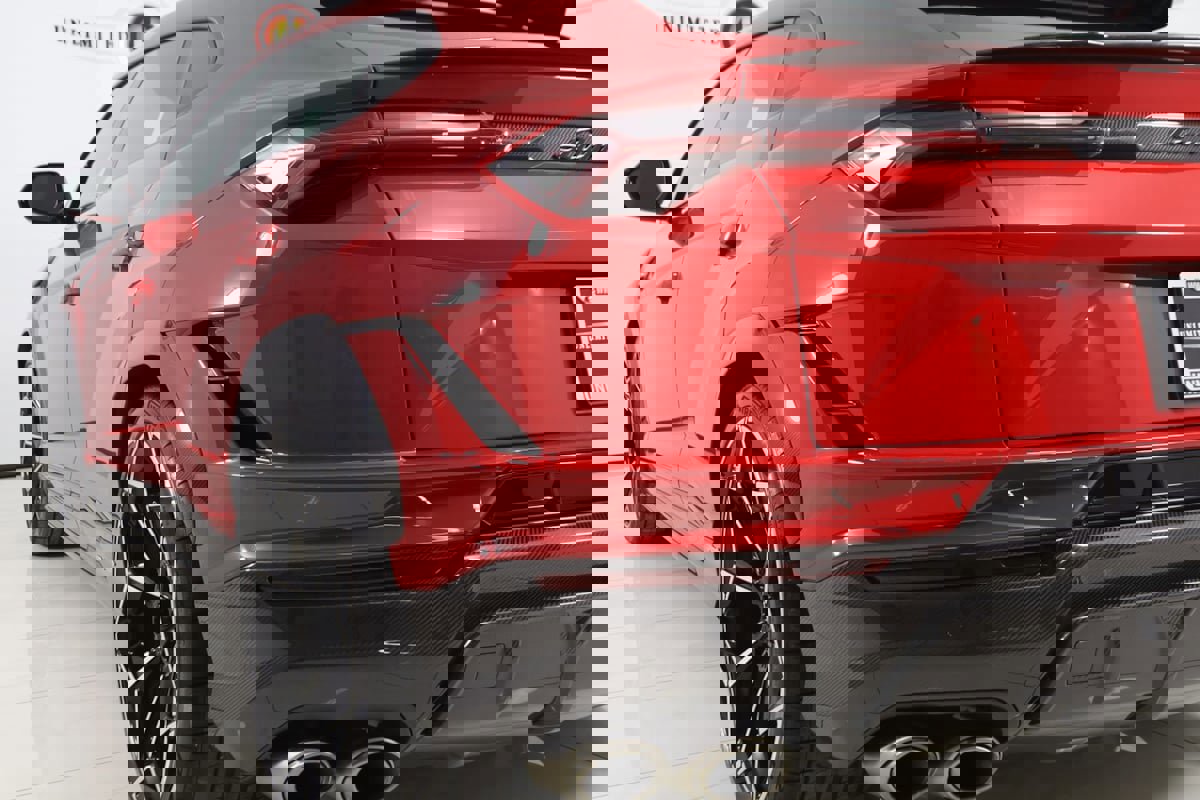 Used 2024 Lamborghini Urus Performante image 45
