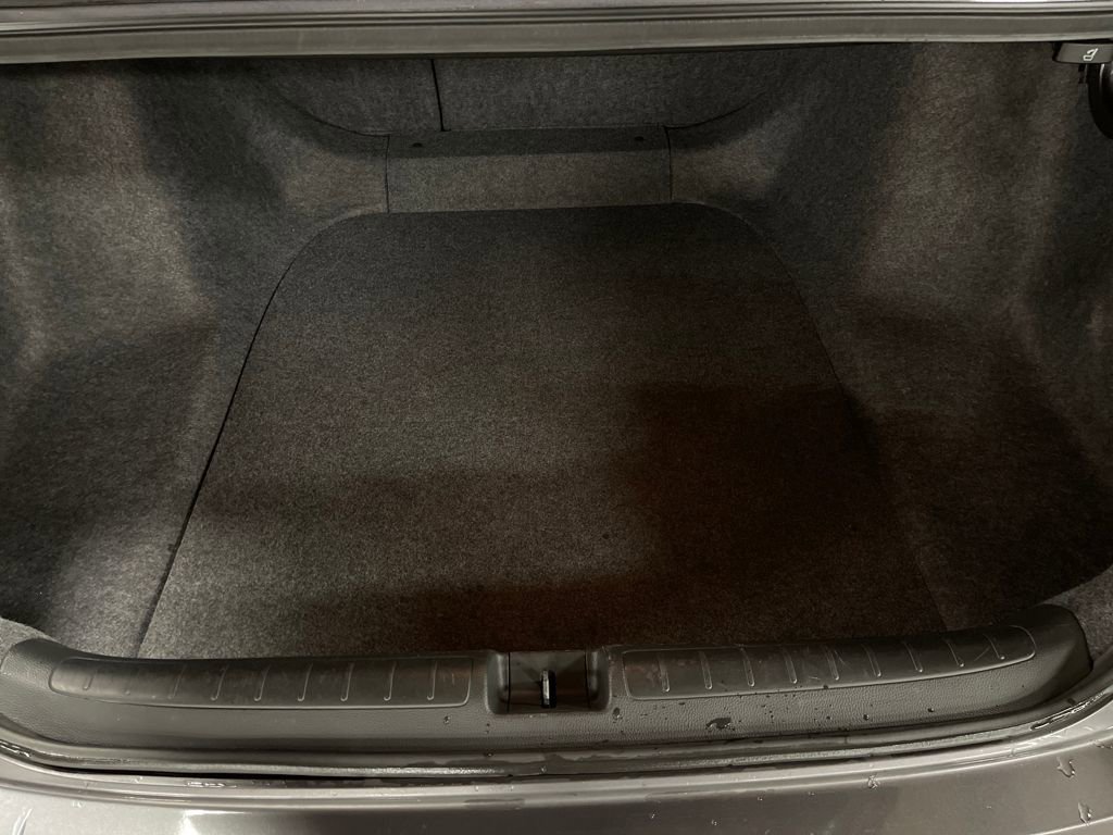 Used 2018 Honda Accord EX-L image 22