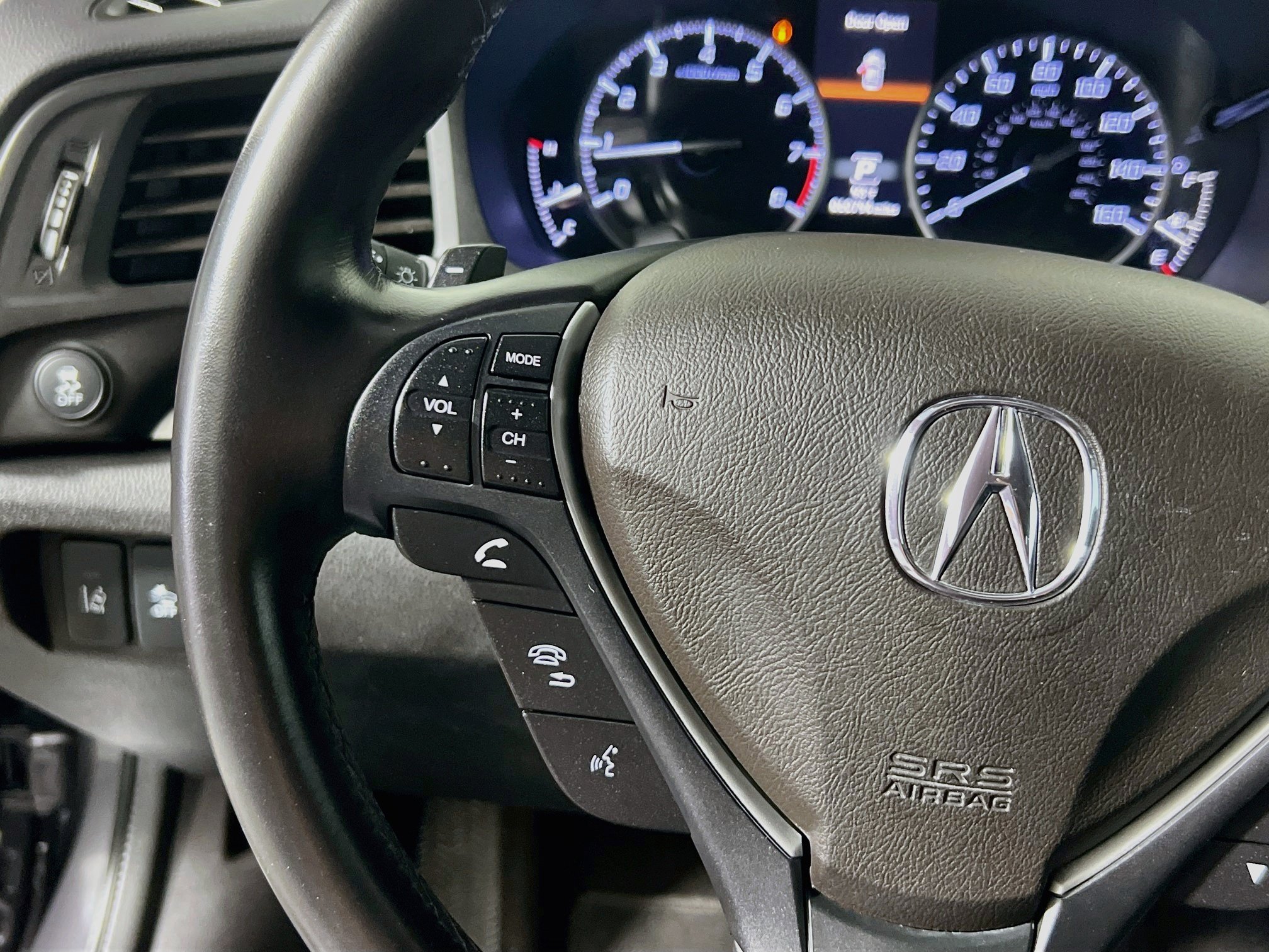 Used 2019 Acura ILX w/ Premium Package FWD image 18