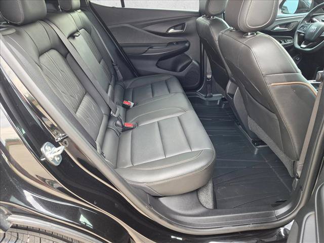 Used 2025 Buick Envista Avenir FWD image 21