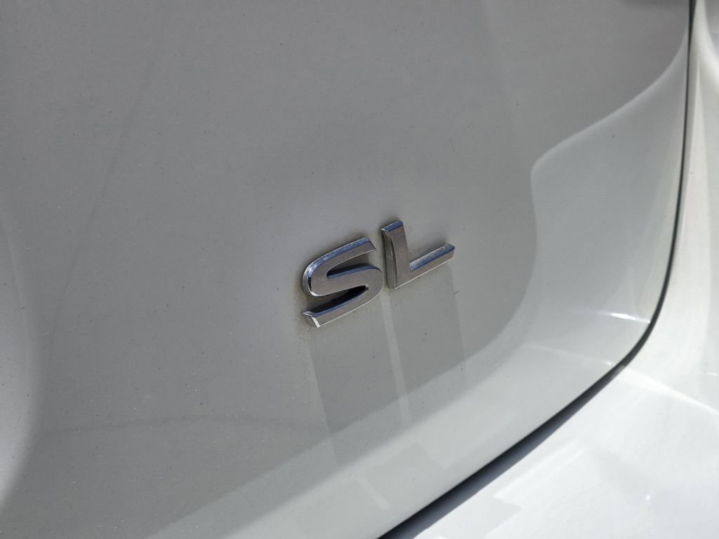 Used 2019 Nissan Pathfinder SL FWD image 16