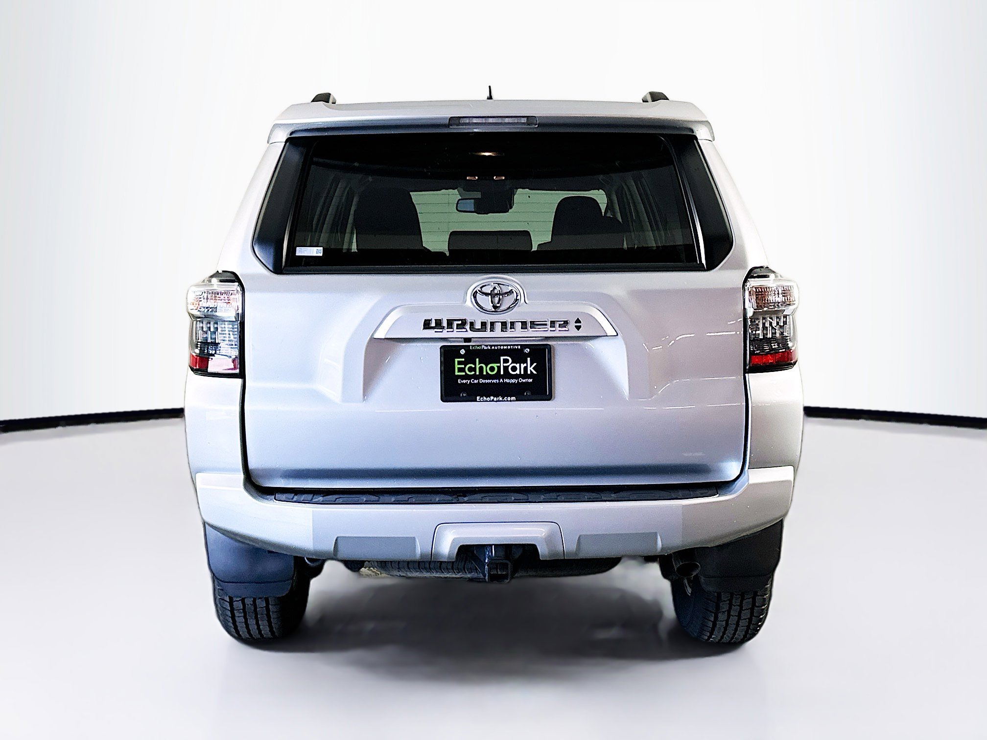 Used 2024 Toyota 4Runner SR5 AWD/4WD image 7
