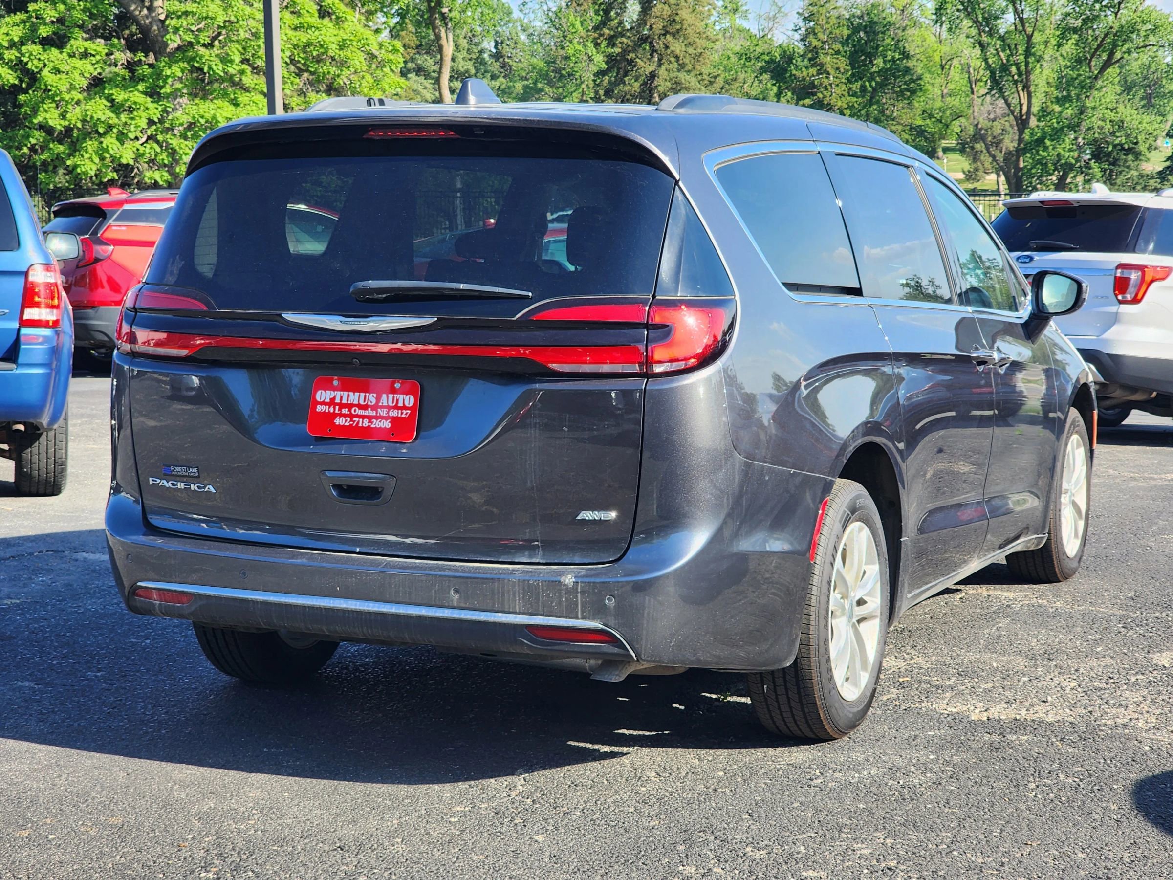 Used 2021 Chrysler Pacifica Touring w/ Cold Weather Group image 7