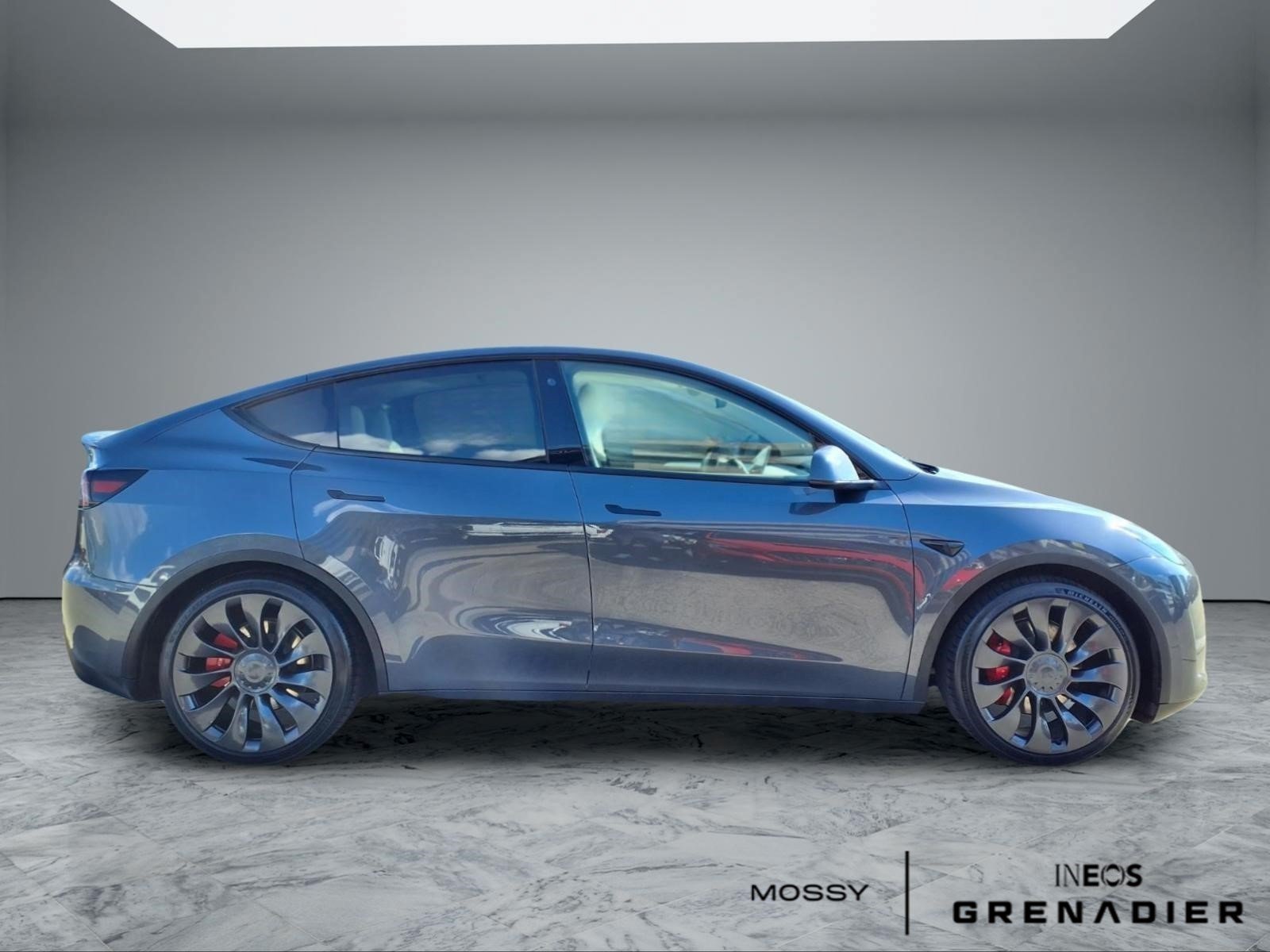 Used 2023 Tesla Model Y Performance AWD/4WD image 8
