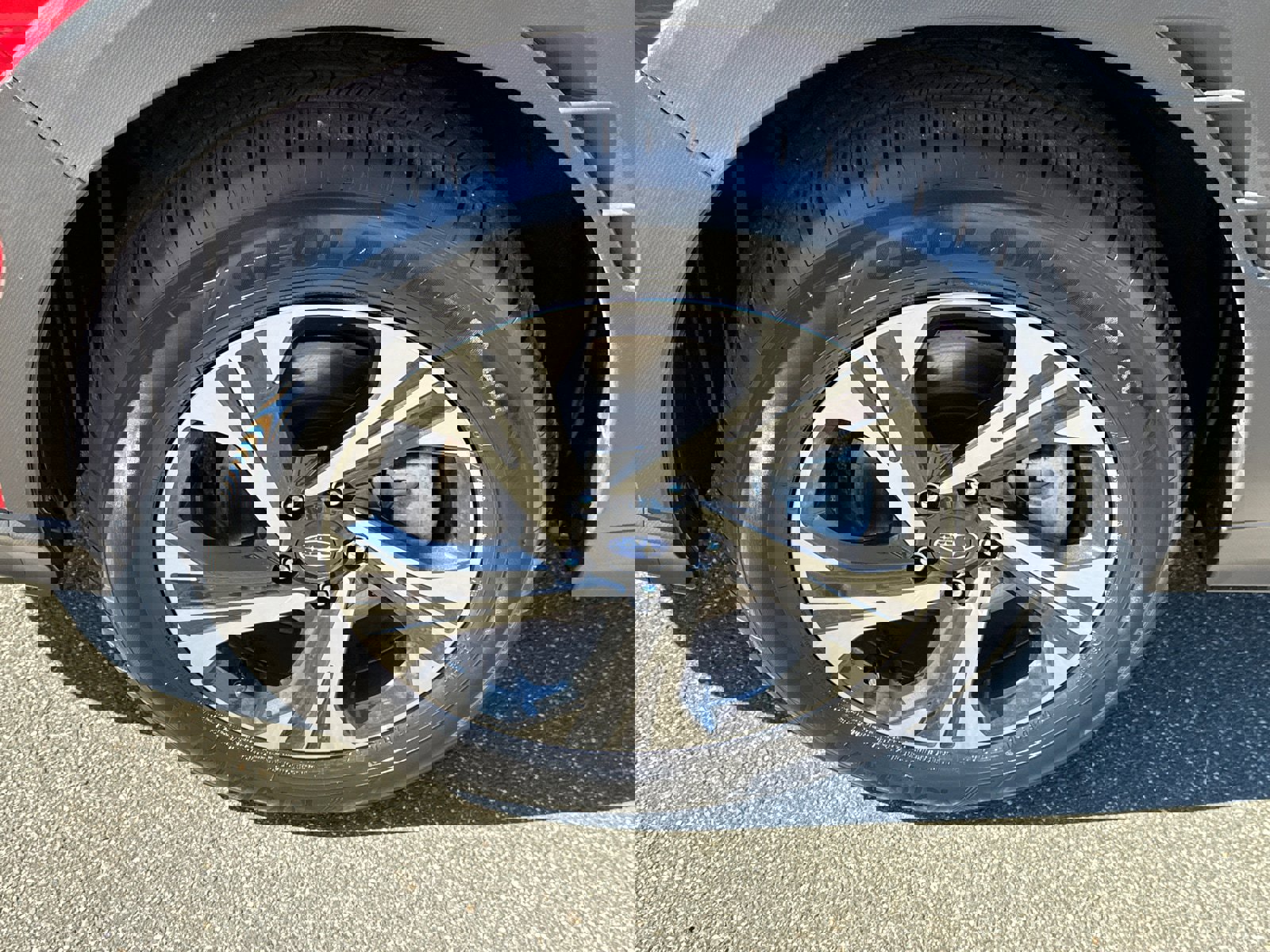 Used 2024 Subaru Crosstrek 2.0i Premium image 8