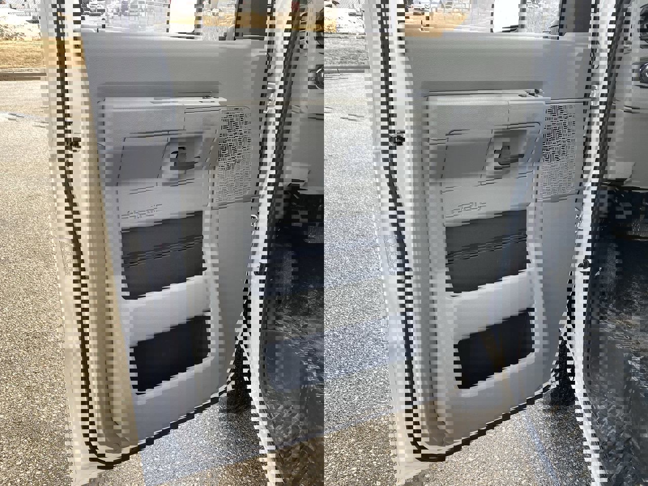 New 2025 Ford E-450 and Econoline 450 Super Duty w/ Power Equipment Group RWD image 5