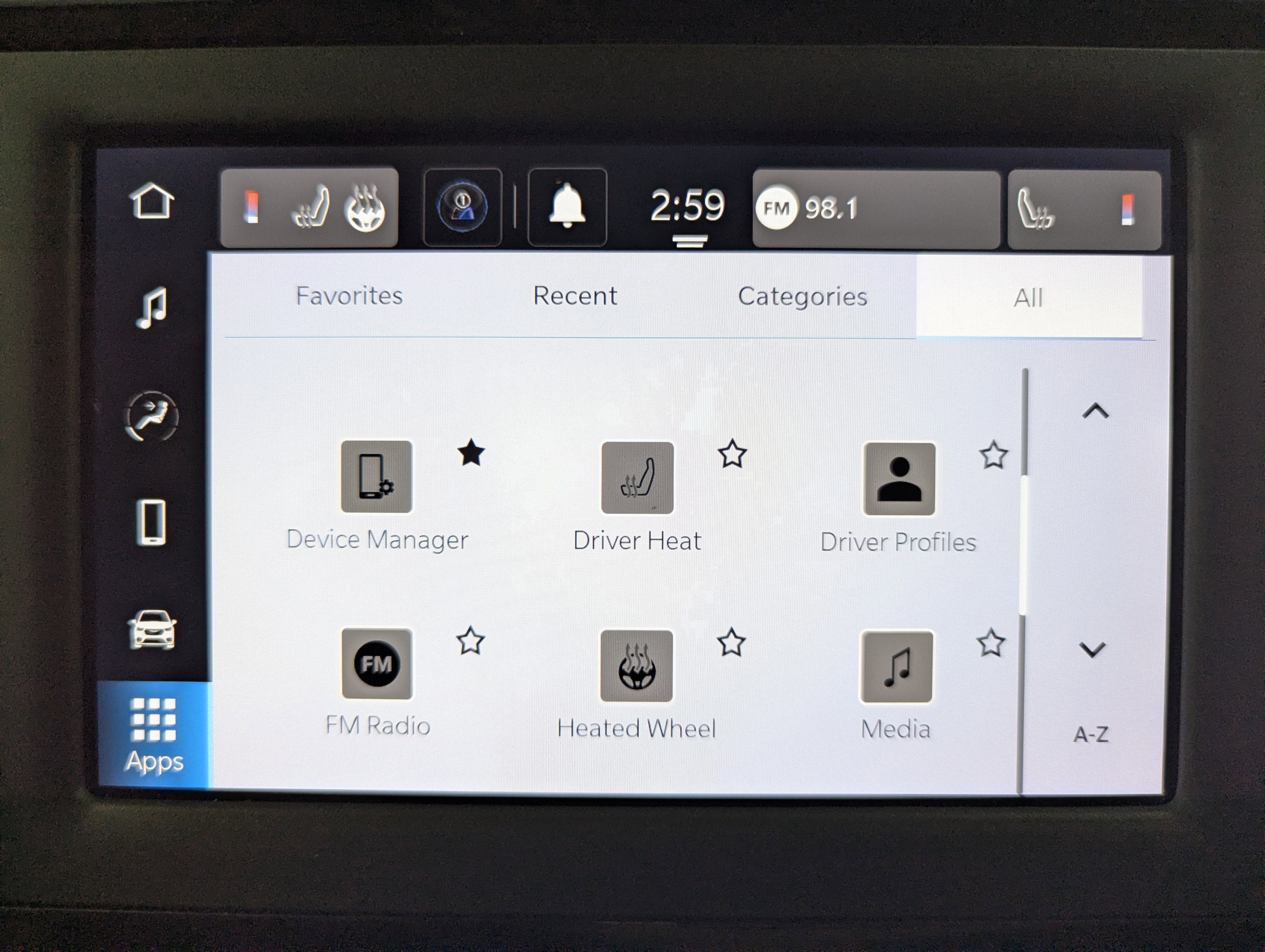 Used 2023 Chrysler Voyager LX FWD image 23