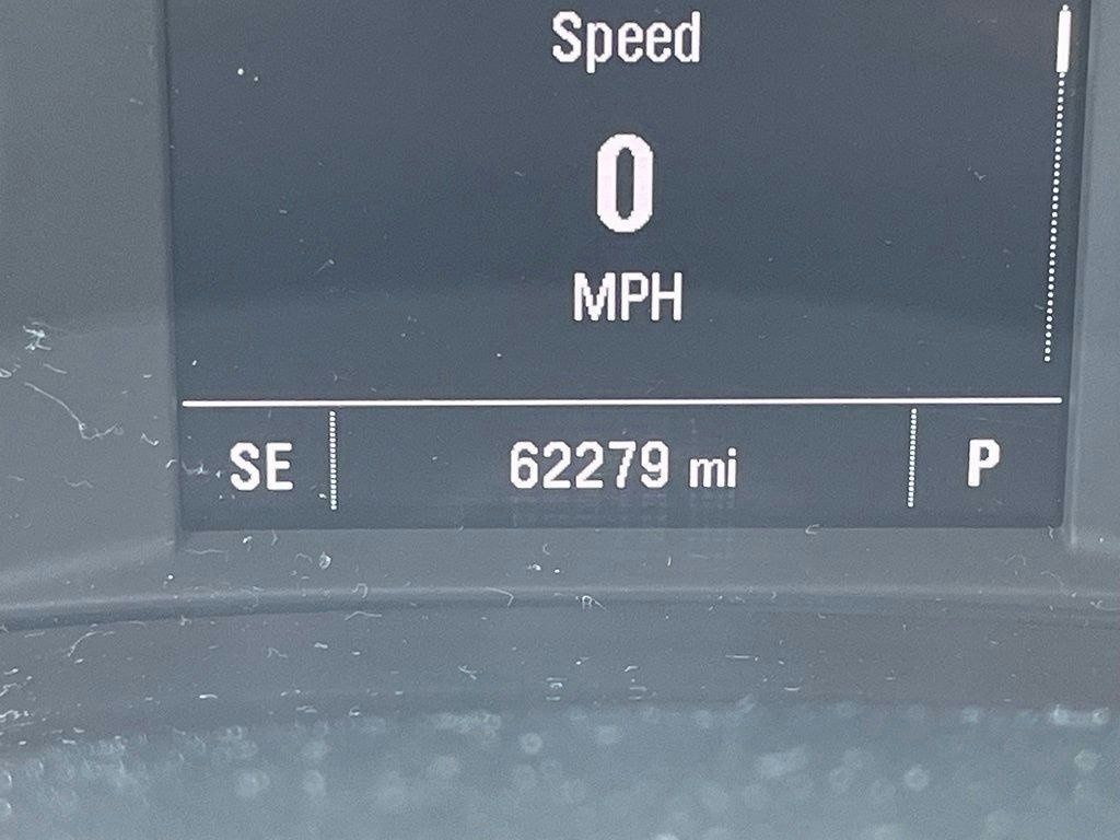 Used 2024 Chevrolet Malibu LT FWD image 21