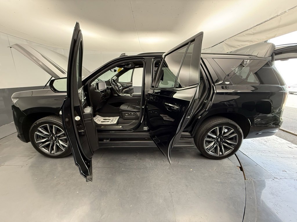 Used 2022 Cadillac Escalade Sport Platinum image 13