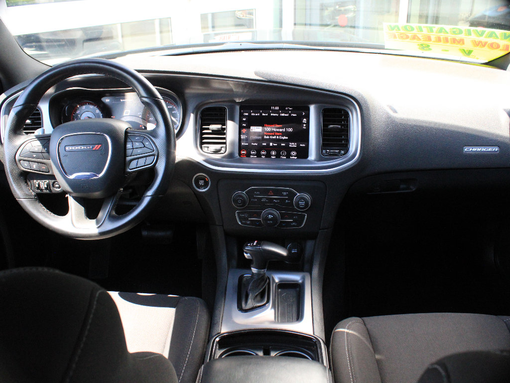 Used 2020 Dodge Charger R/T w/ Blacktop Package RWD image 19