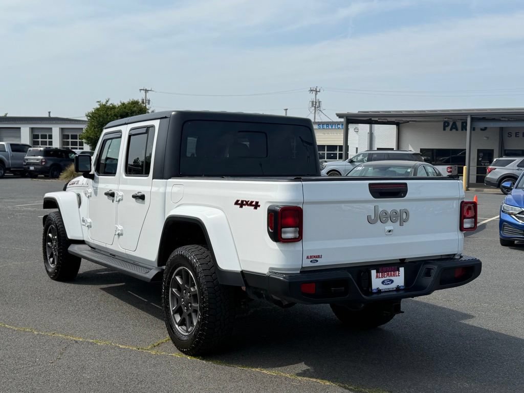 Used 2020 Jeep Gladiator Overland w/ Trailer Tow Package AWD/4WD image 6