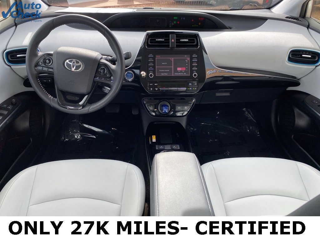 Used 2020 Toyota Prius XLE w/ Advanced Technology Package image 19
