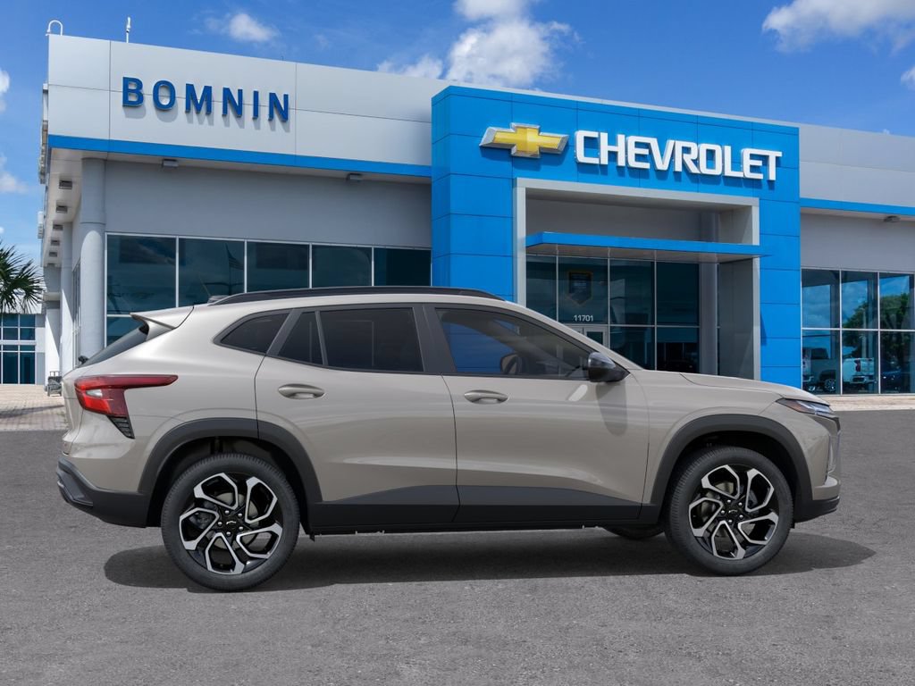 New 2026 Chevrolet Trax RS w/ Sunroof Package FWD image 6