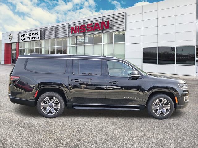 Used 2024 Jeep Wagoneer L Series II image 3