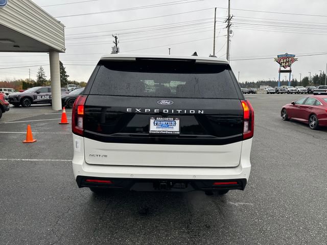 New 2025 Ford Expedition Active image 4