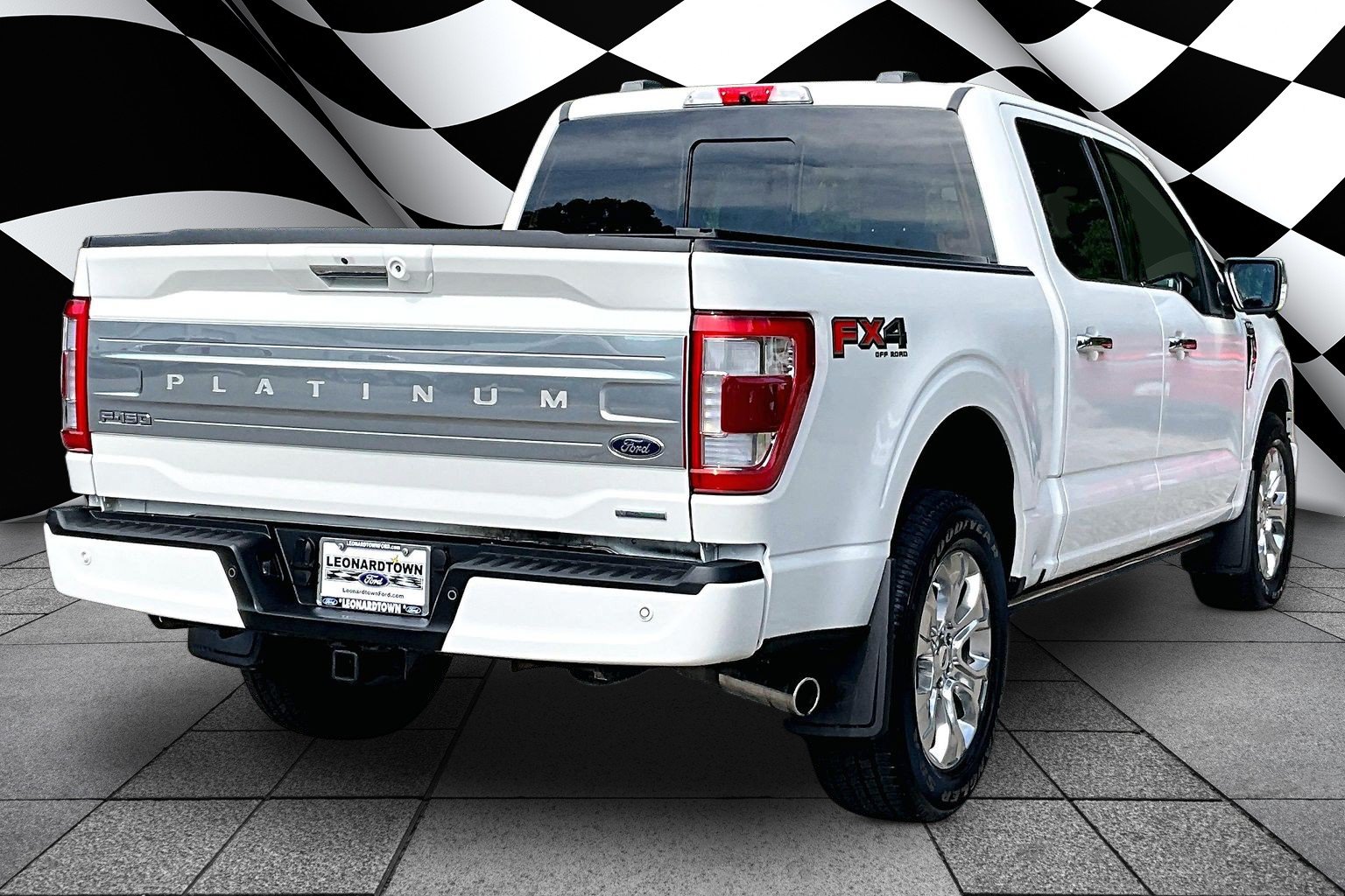 Used 2022 Ford F150 Platinum w/ Trailer Tow Package AWD/4WD image 2