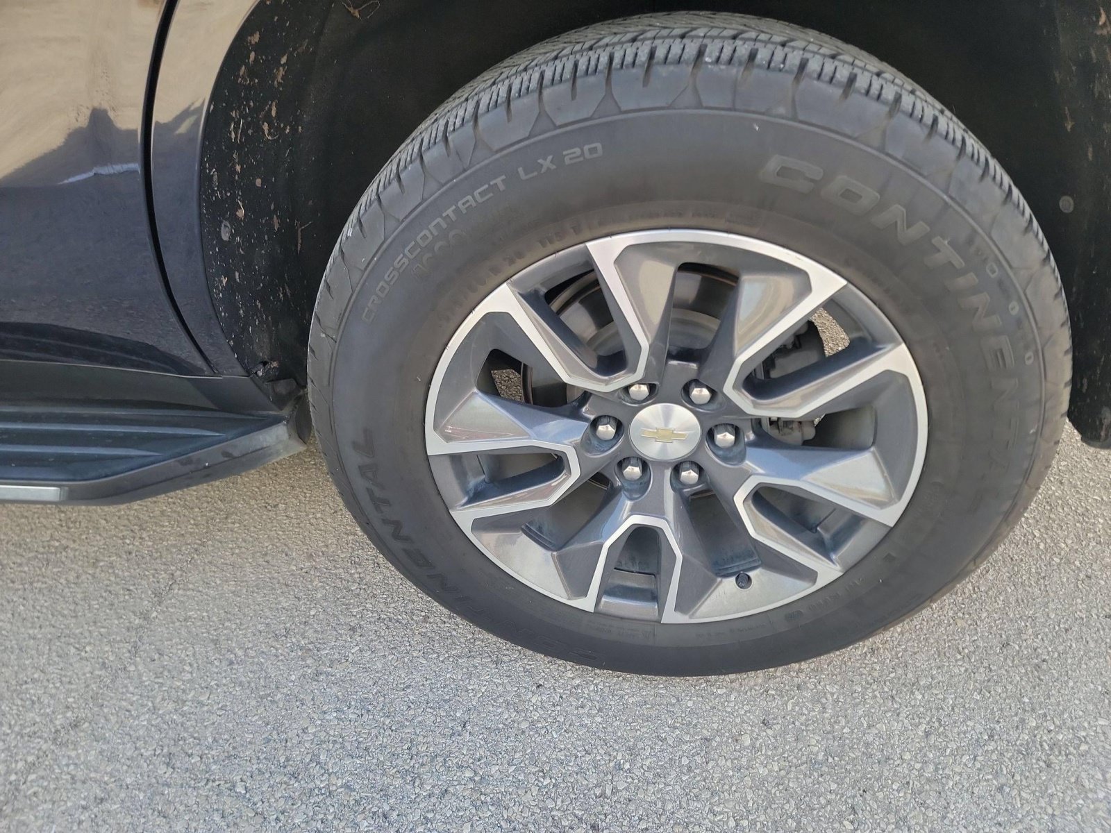 Used 2021 Chevrolet Tahoe LT w/ LT Signature Plus Package RWD image 9