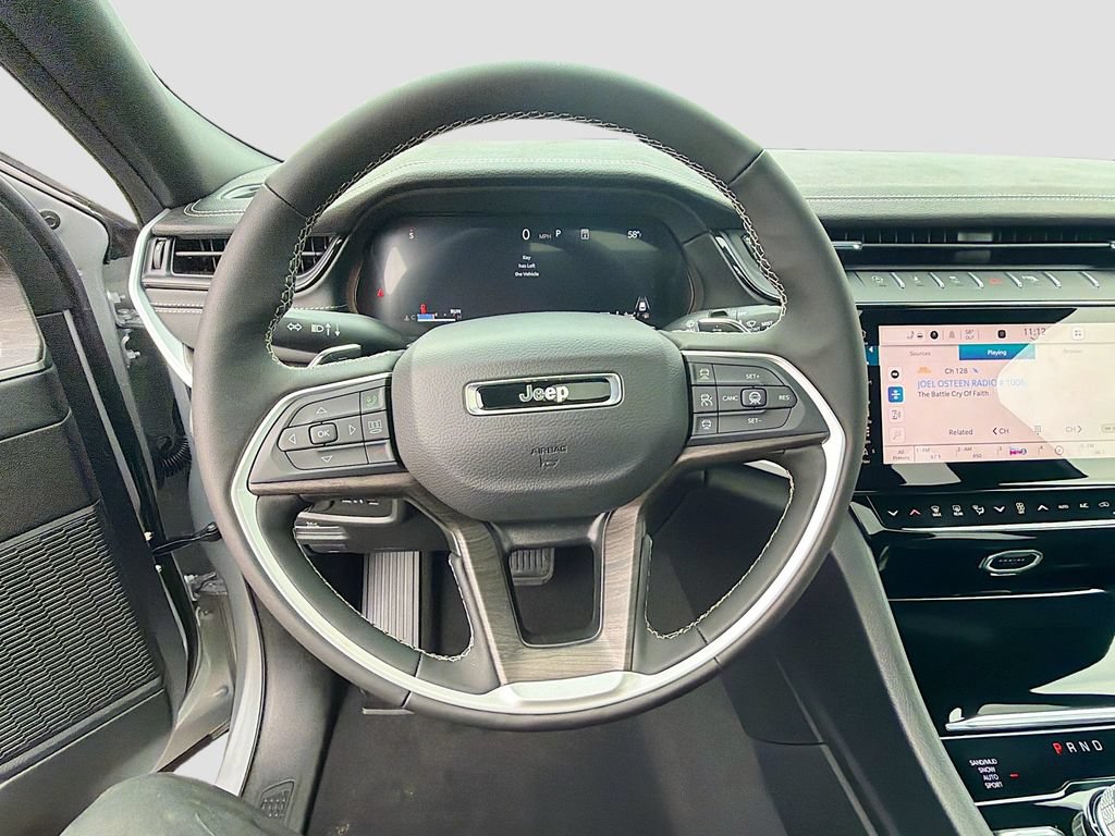 New 2026 Jeep Grand Cherokee L 4WD image 39