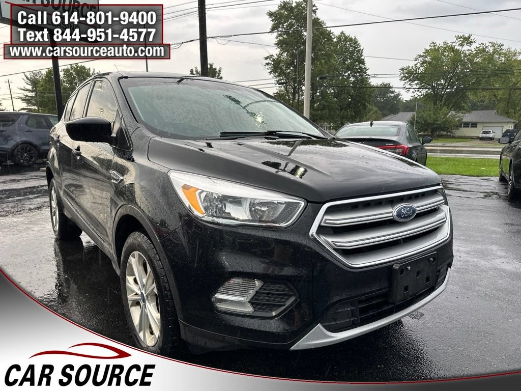 Used 2017 Ford Escape SE AWD/4WD image 12