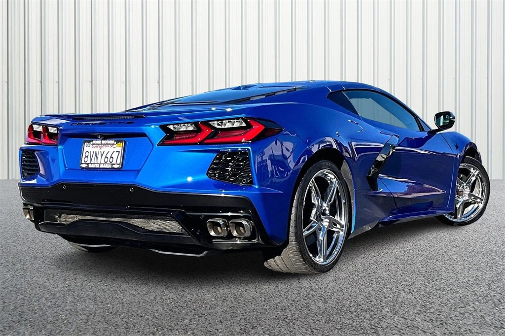Used 2020 Chevrolet Corvette Stingray Premium Cpe w/ 3LT Preferred Equipment Group image 22