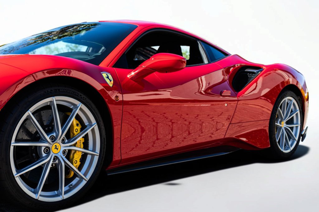 Certified 2019 Ferrari 488 Pista Coupe RWD image 31