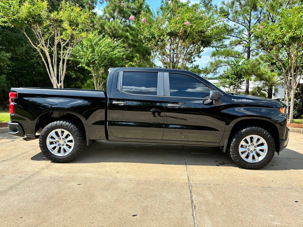 Used 2022 Chevrolet Silverado 1500 Custom w/ Safety Confidence Package RWD image 5