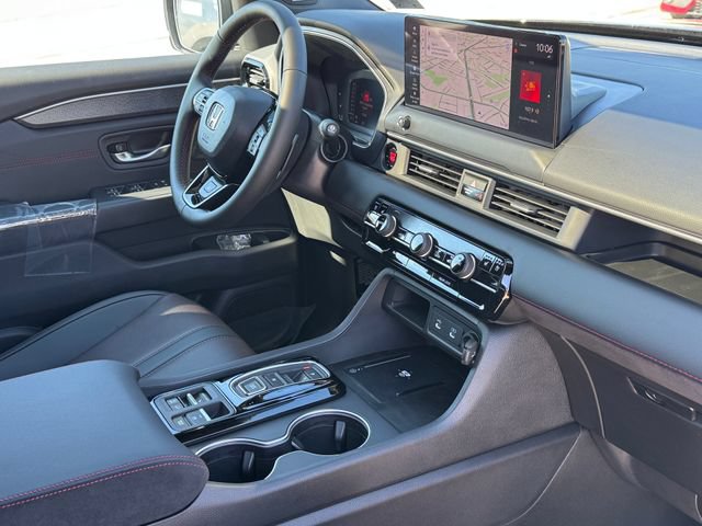 New 2026 Honda Pilot Black Edition image 9