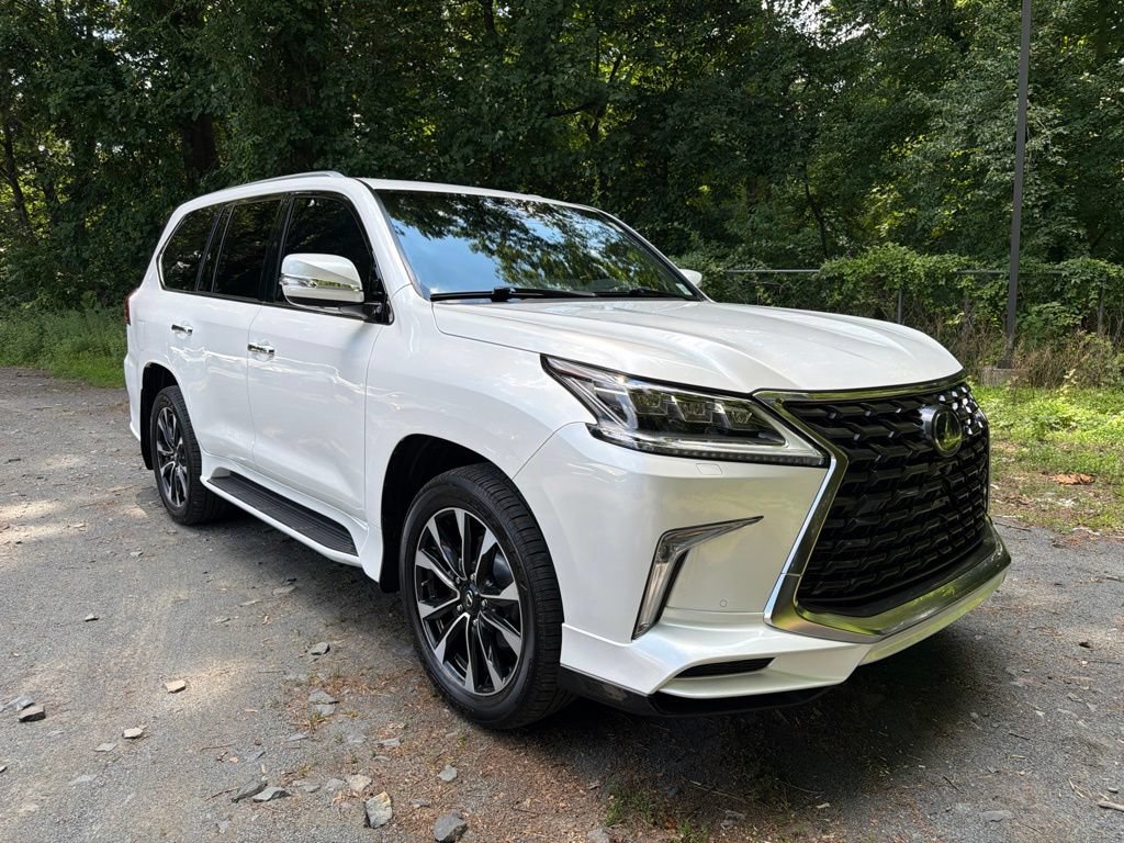 Used 2021 Lexus LX 570 4WD w/ Sport Package image 2