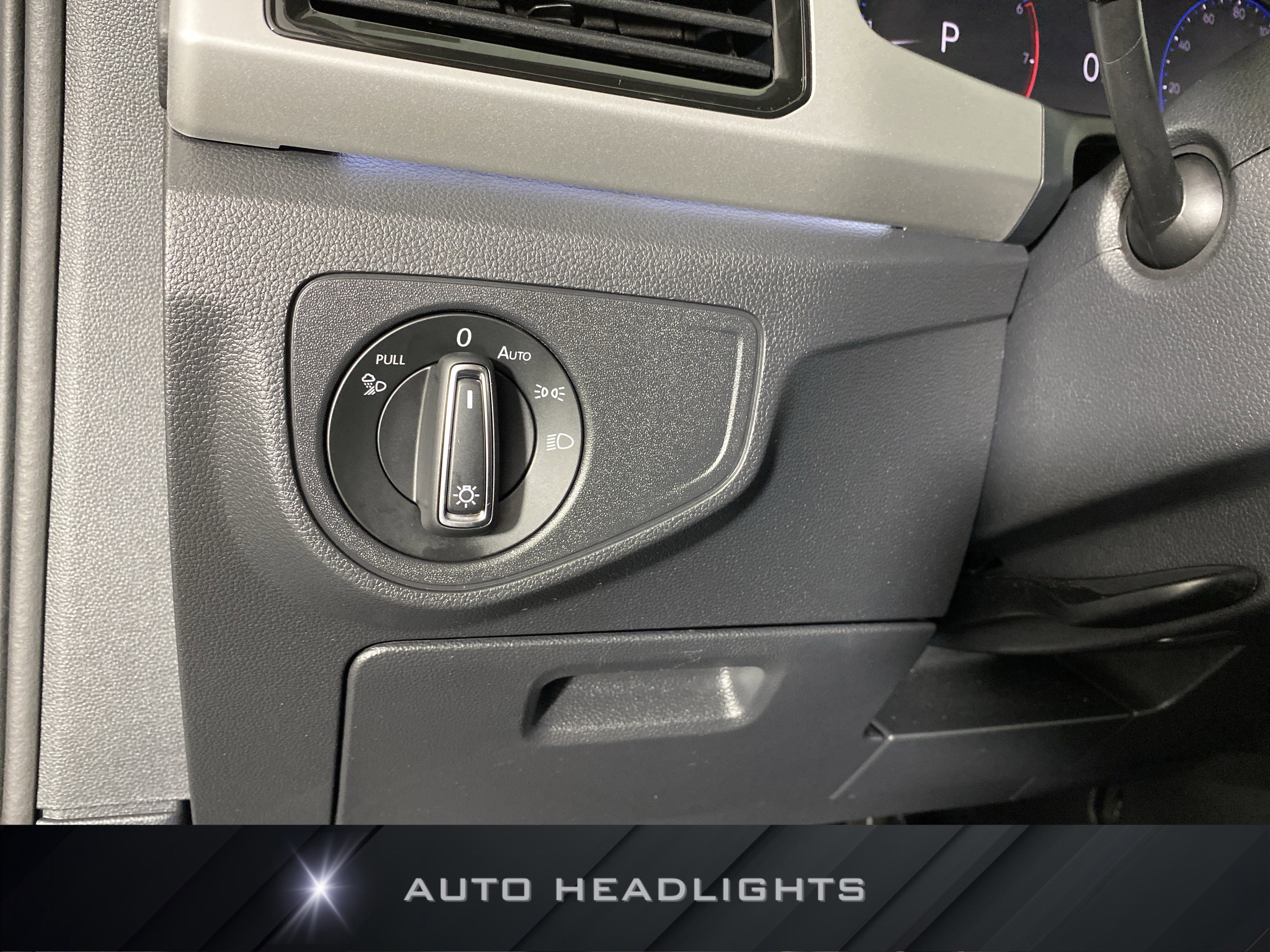 Used 2021 Volkswagen Atlas SEL R-Line image 26