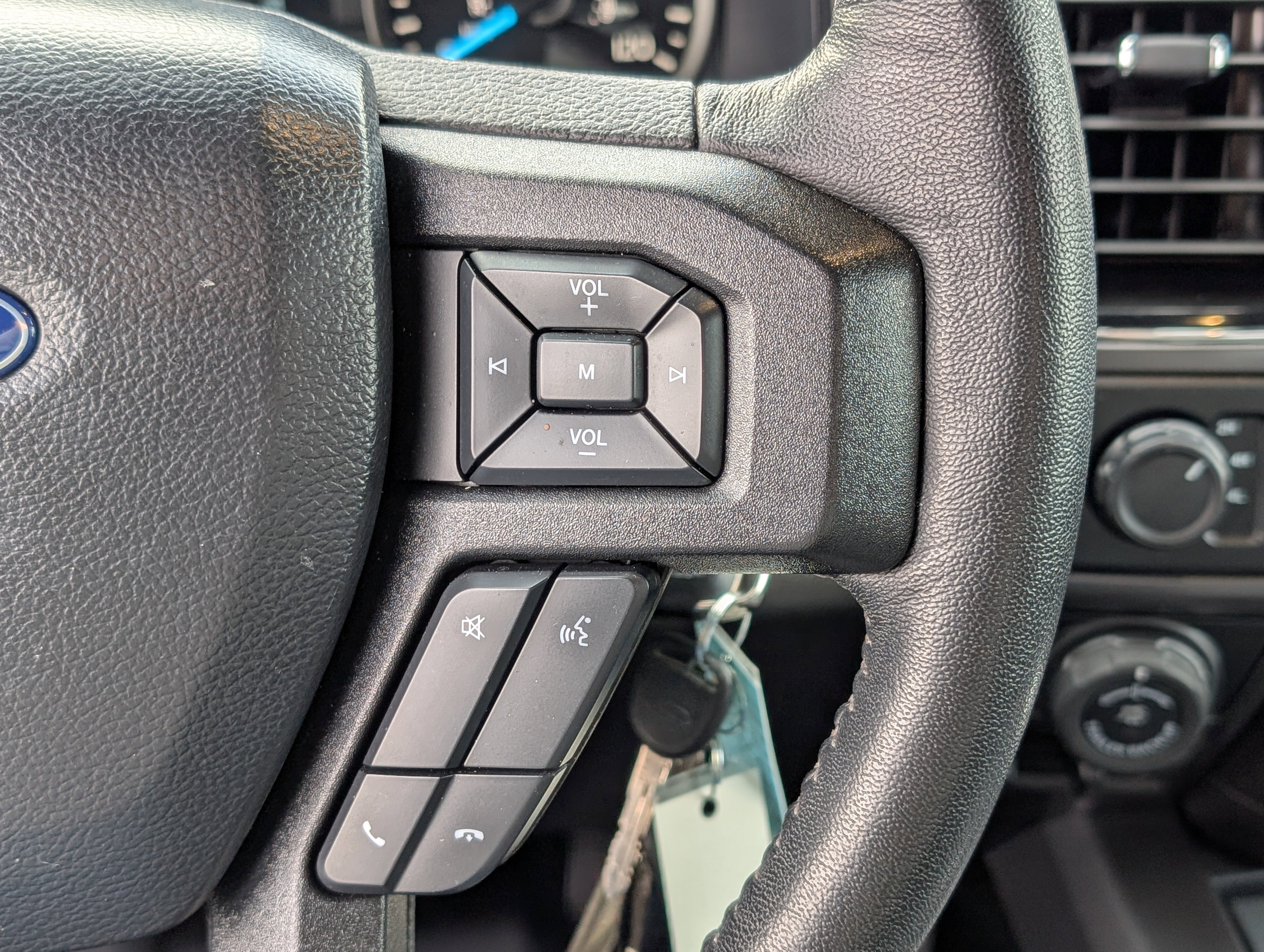 Certified 2020 Ford F150 XLT w/ Equipment Group 302A Luxury image 22