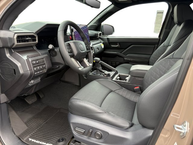 New 2026 Toyota Tacoma TRD Off-Road w/ TRD Off Road Premium Package AWD/4WD image 12
