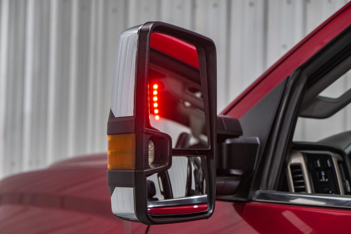 Used 2018 GMC Sierra 3500 Denali w/ Duramax Plus Package image 37