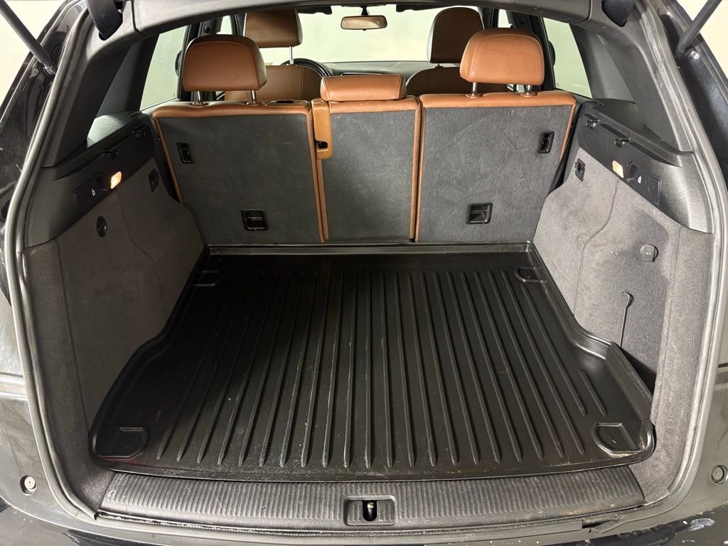 Used 2011 Audi Q5 2.0T Premium image 32