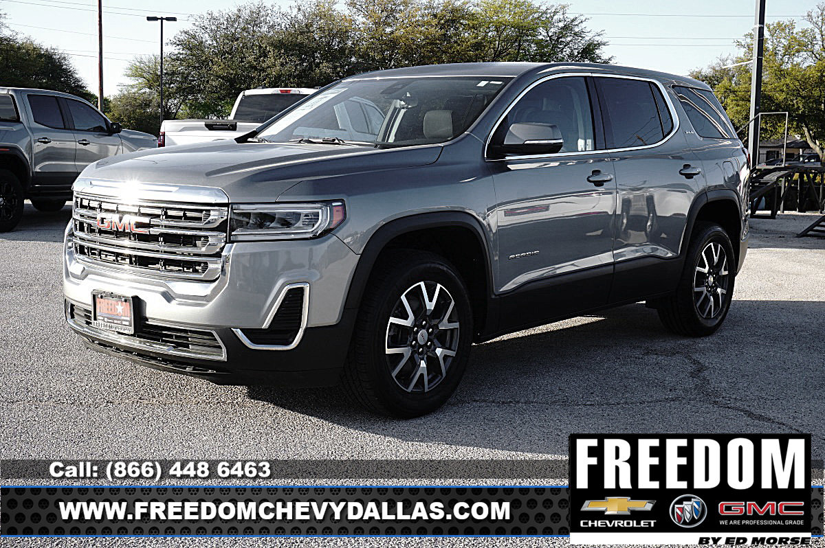 Used 2023 GMC Acadia SLE image 3