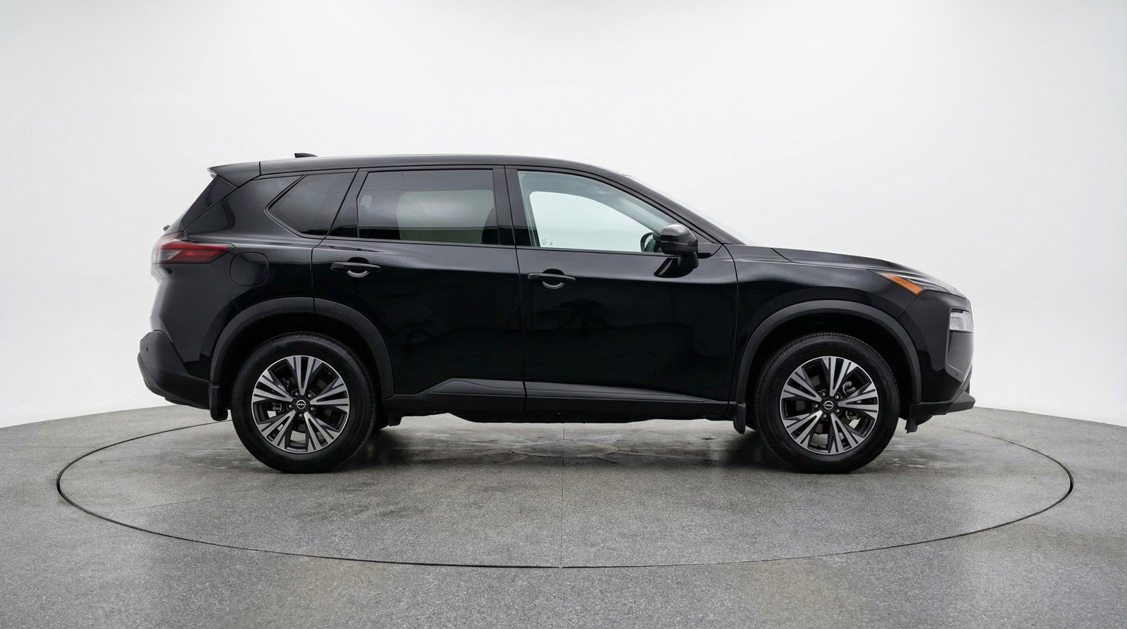 Used 2023 Nissan Rogue SV image 11
