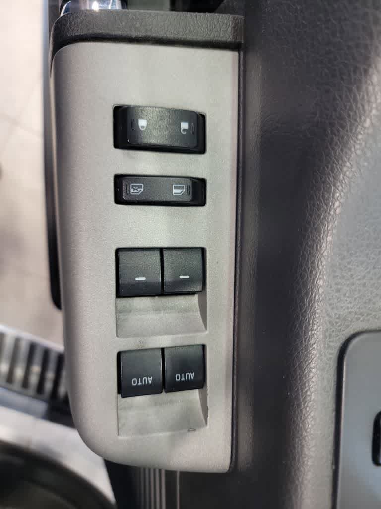 Used 2015 Ford F250 Lariat w/ Chrome Package AWD/4WD image 15
