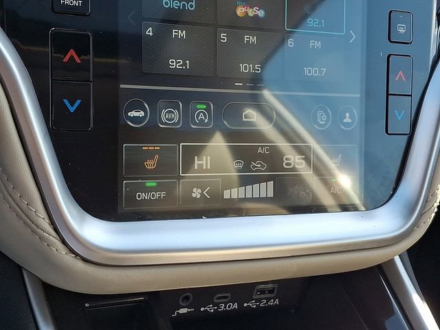 Used 2023 Subaru Outback Limited image 17