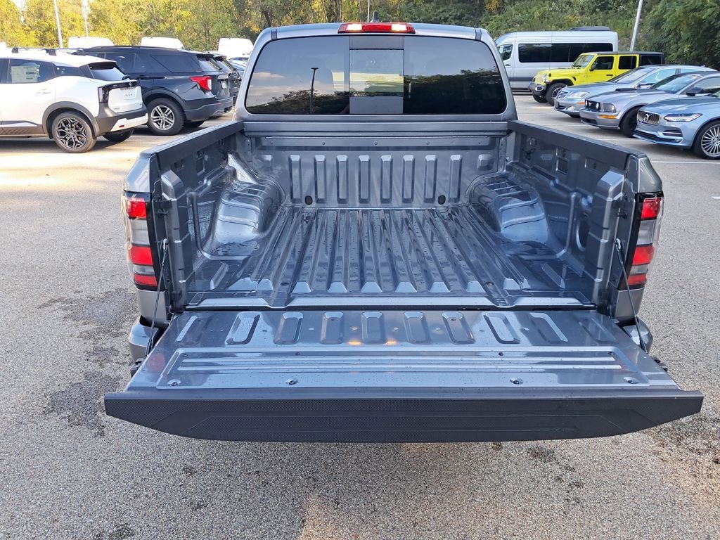 New 2026 Nissan Frontier SV w/ Tow Package AWD/4WD image 24