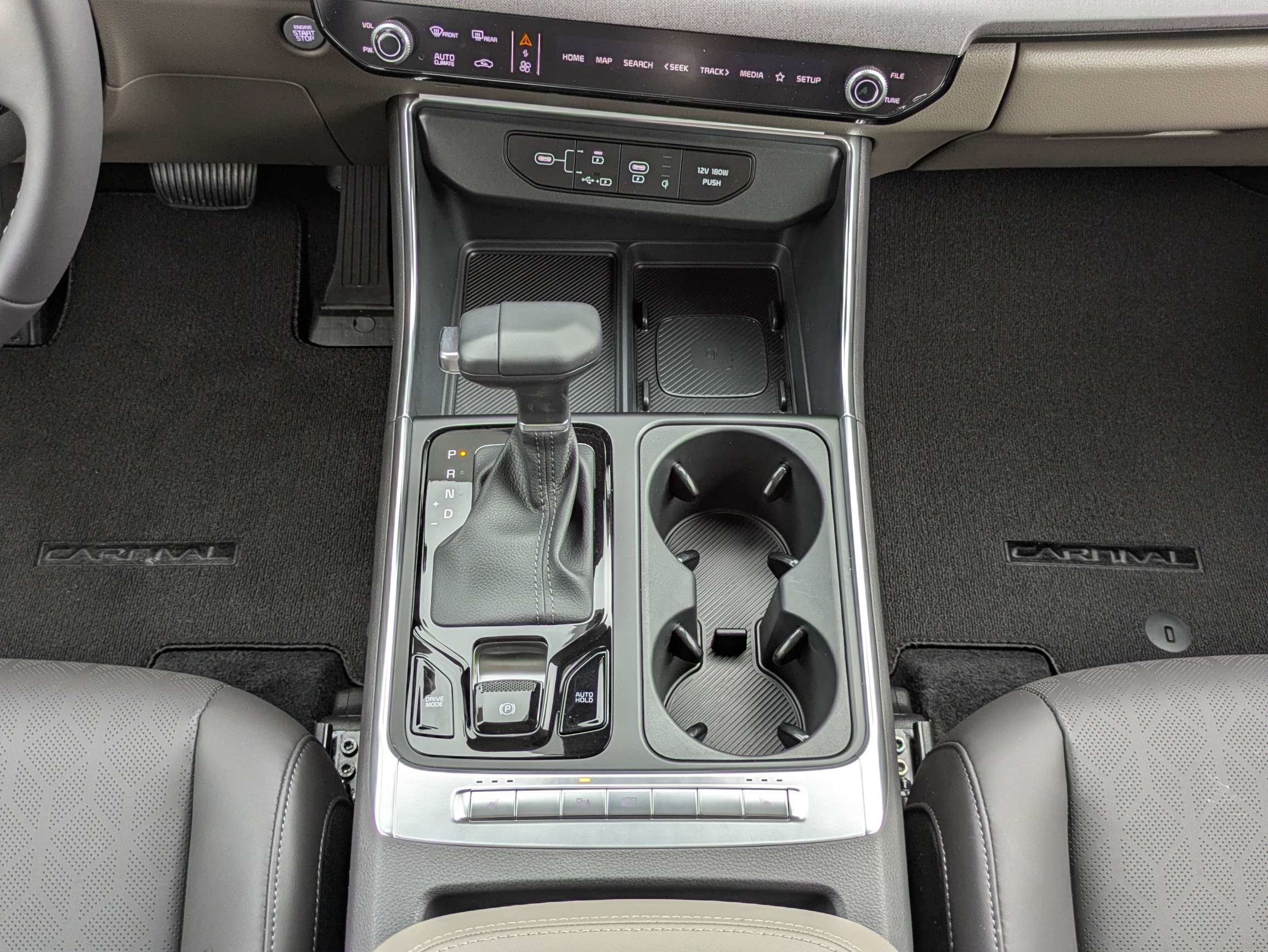 Certified 2026 Kia Carnival EX FWD image 19
