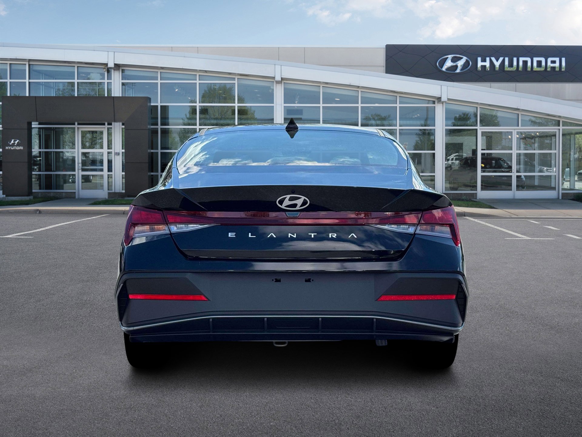 New 2026 Hyundai Elantra SE FWD image 6