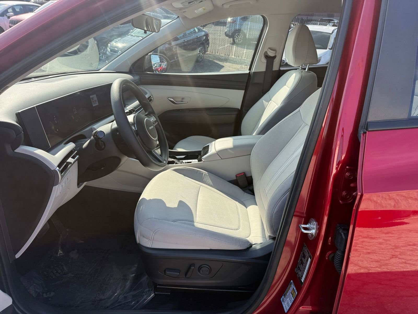 Used 2025 Hyundai Tucson SEL image 28