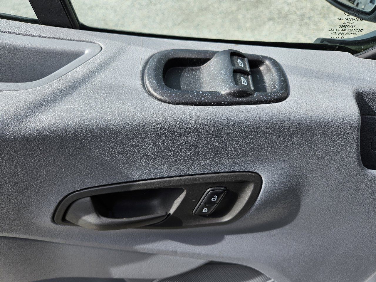 Used 2019 Ford Transit 150 XLT image 14